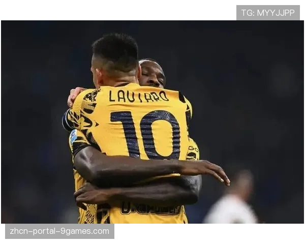 国米客战那不勒斯,因扎吉赛前暗示或将回归3-5-2应对对手边路冲击 国米客战那不勒斯,因扎吉赛前暗示或将回归3-5-2应对对手边路冲击